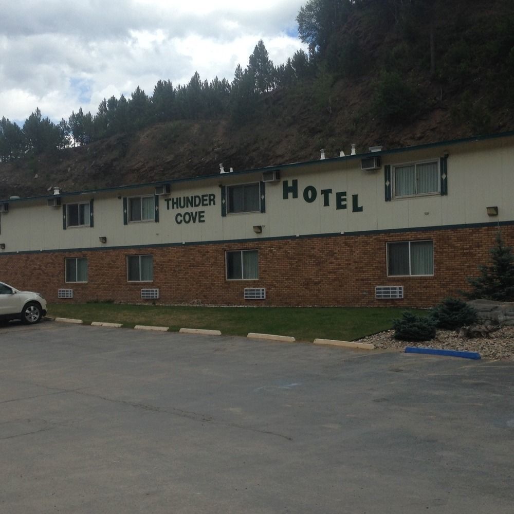 דדווד The Thunder Cove Hotel מראה חיצוני תמונה