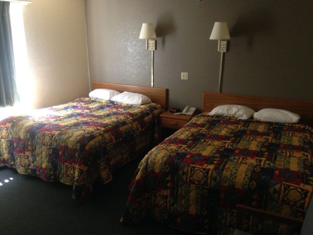 דדווד The Thunder Cove Hotel מראה חיצוני תמונה